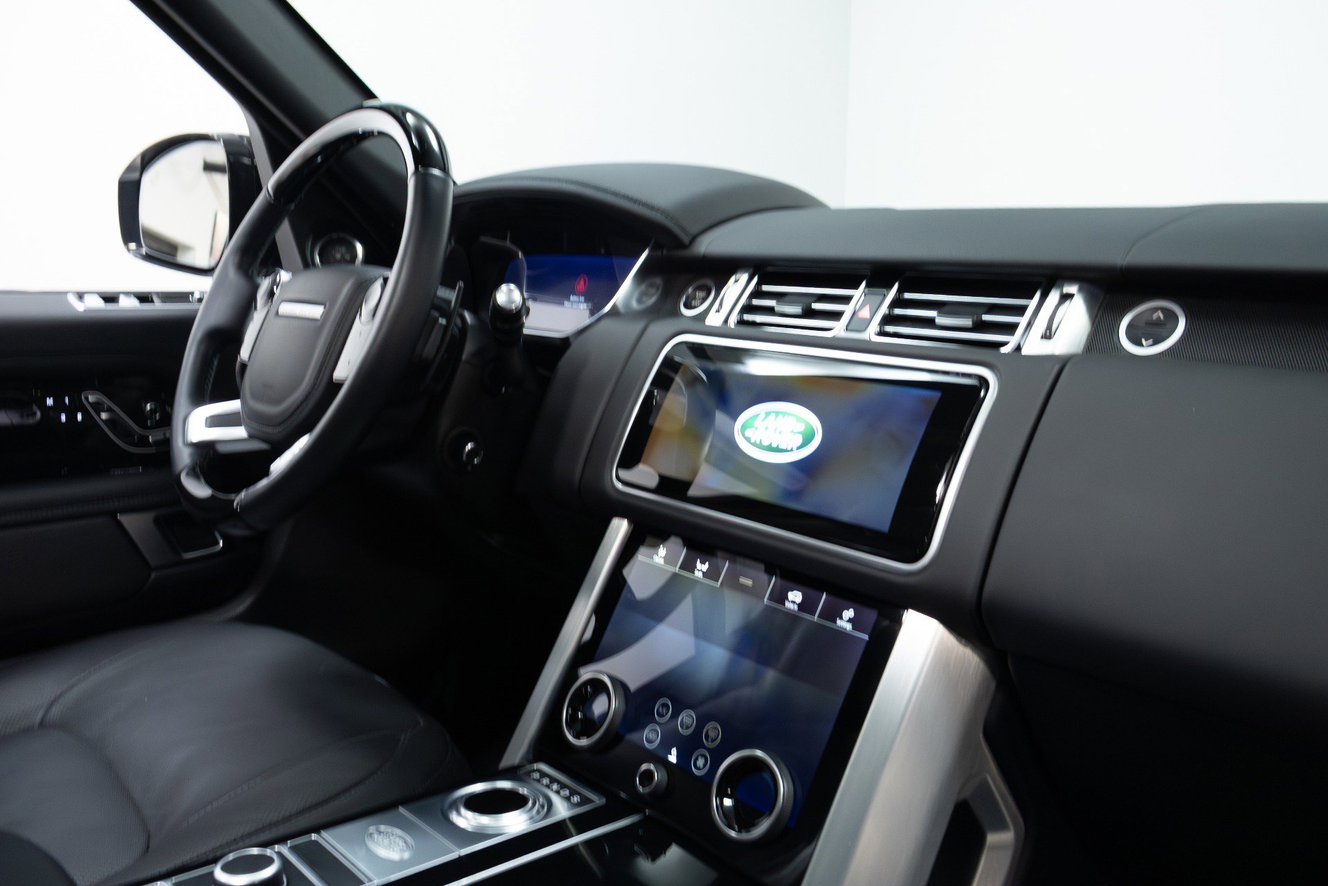 Used 2021 Land Rover Range Rover Westminster Edition image 23