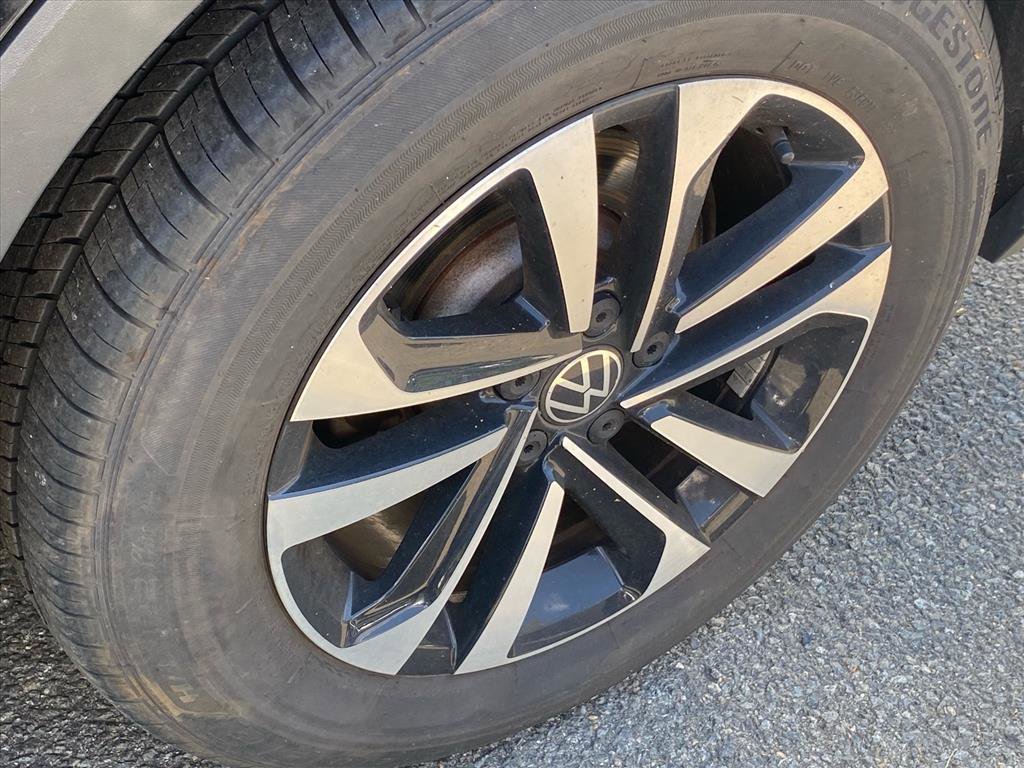 Certified 2023 Volkswagen Tiguan S FWD image 18