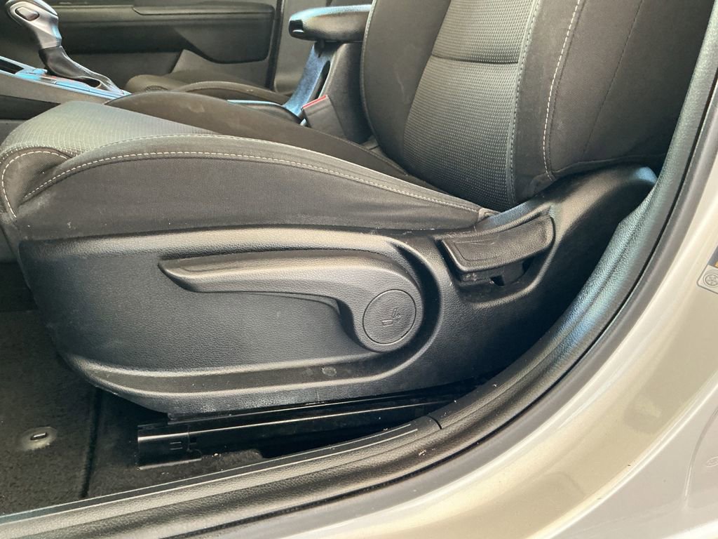 Used 2020 Kia Forte LXS FWD image 19