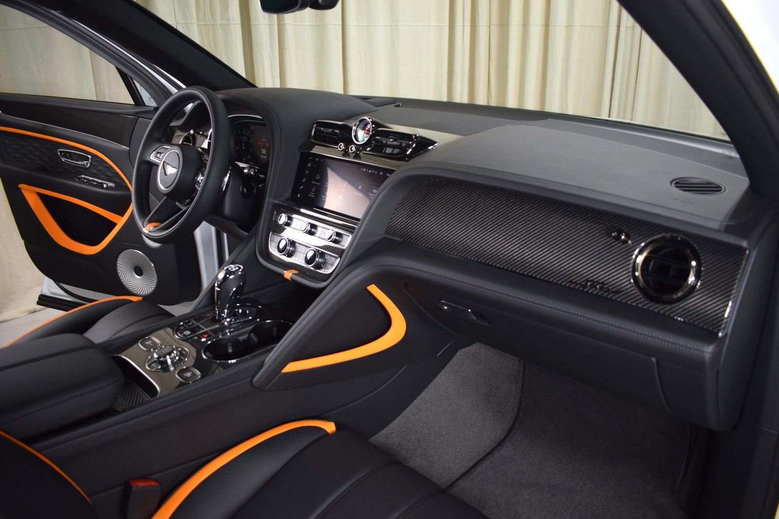 New 2026 Bentley Bentayga Speed AWD/4WD image 25