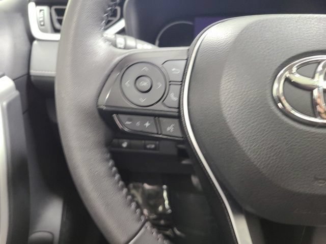 Certified 2023 Toyota RAV4 XLE Premium AWD/4WD image 29