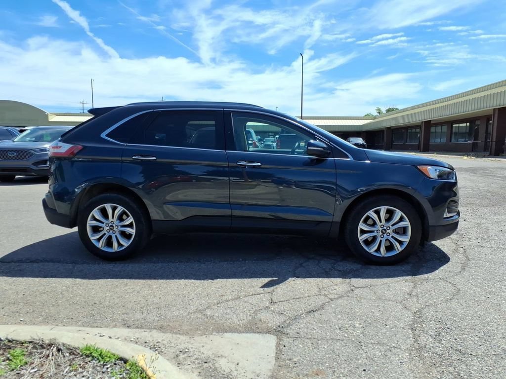 Used 2024 Ford Edge Titanium AWD/4WD image 6