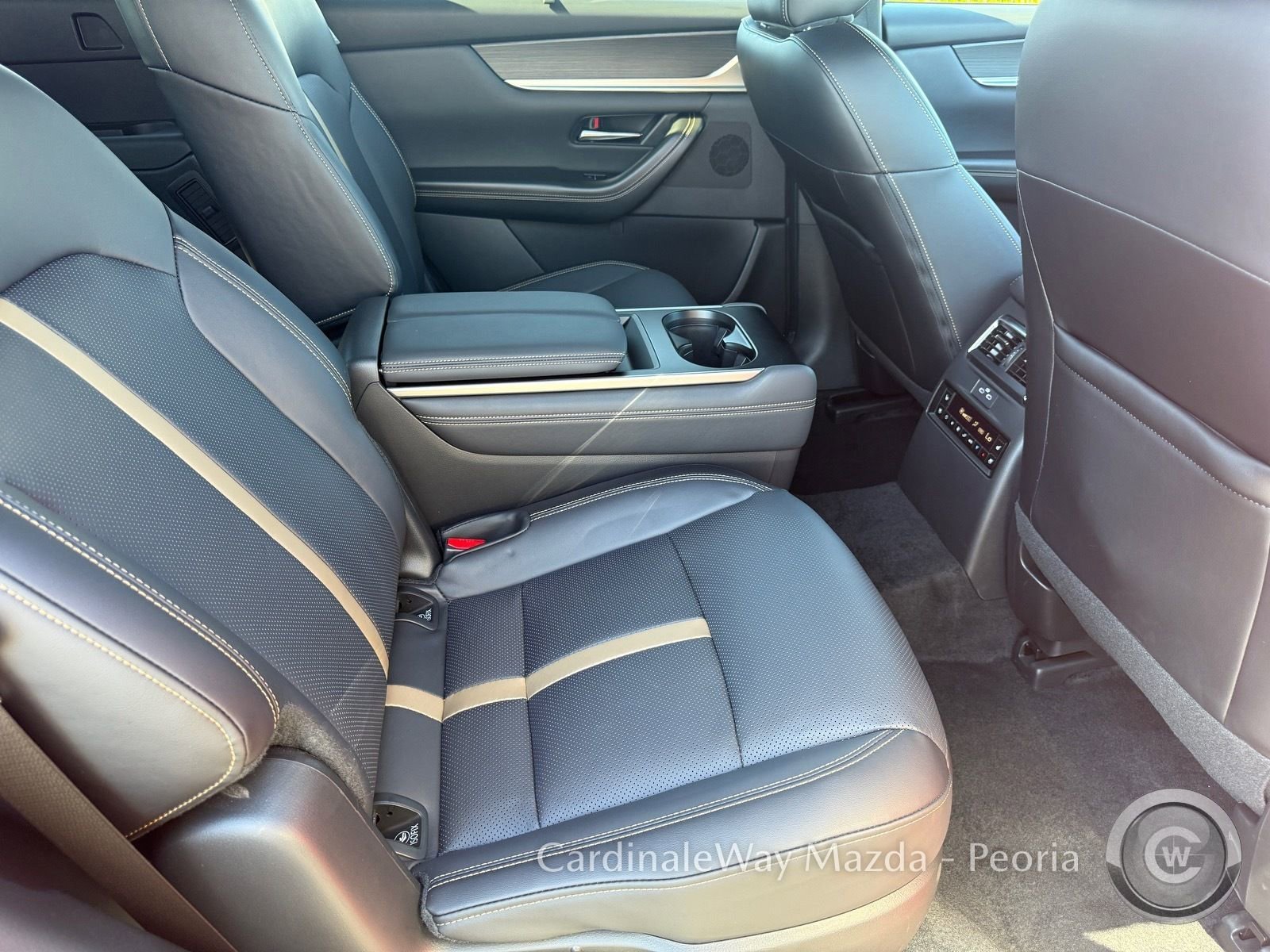 Certified 2026 MAZDA CX-90 3.3 Turbo S w/ Premium Plus image 33