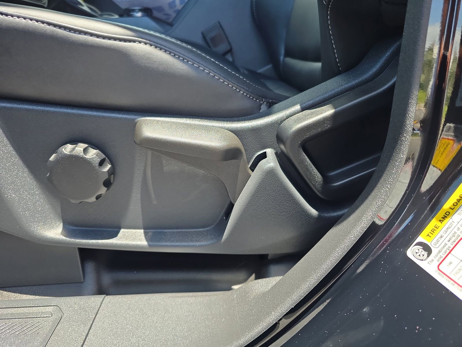 New 2025 Ford Bronco Badlands image 15