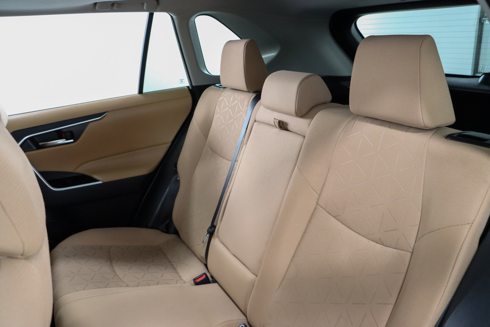 Used 2024 Toyota RAV4 XLE w/ Convenience Package FWD image 26