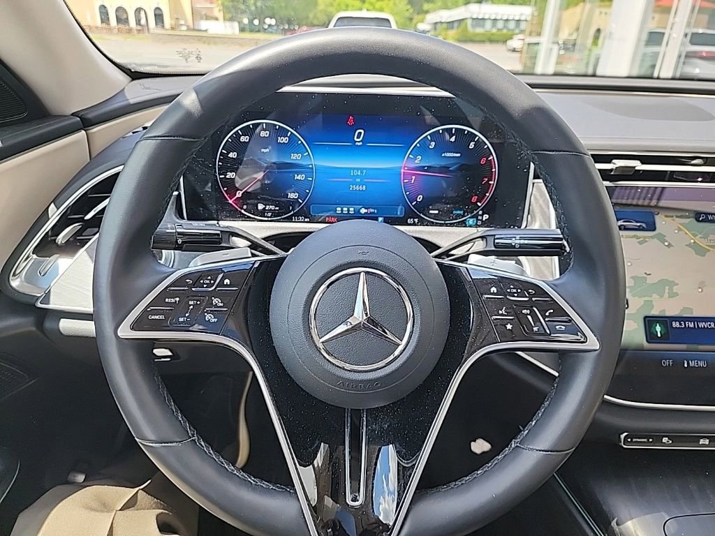 Used 2024 Mercedes-Benz E 350 4MATIC Sedan image 19