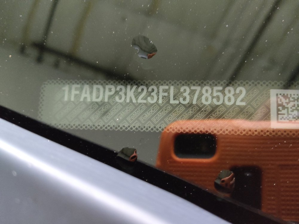 Used 2015 Ford Focus SE w/ SE Sport Package image 33