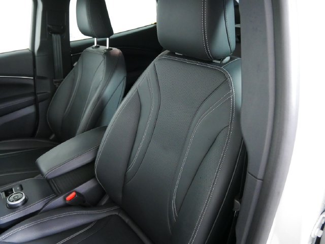 Certified 2024 Ford Mustang Mach-E Premium AWD/4WD image 24