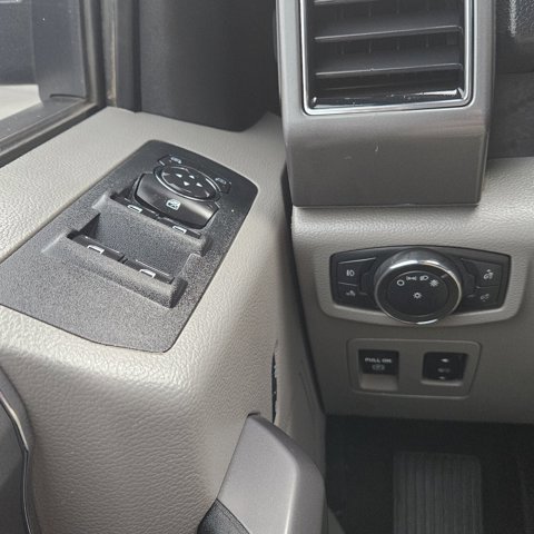 Used 2020 Ford F150 XLT w/ Equipment Group 302A Luxury image 19