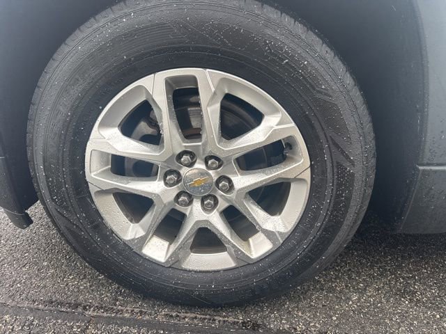 Used 2019 Chevrolet Traverse LS image 4