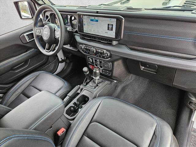 Used 2024 Jeep Wrangler Unlimited Rubicon 4xe AWD/4WD image 26