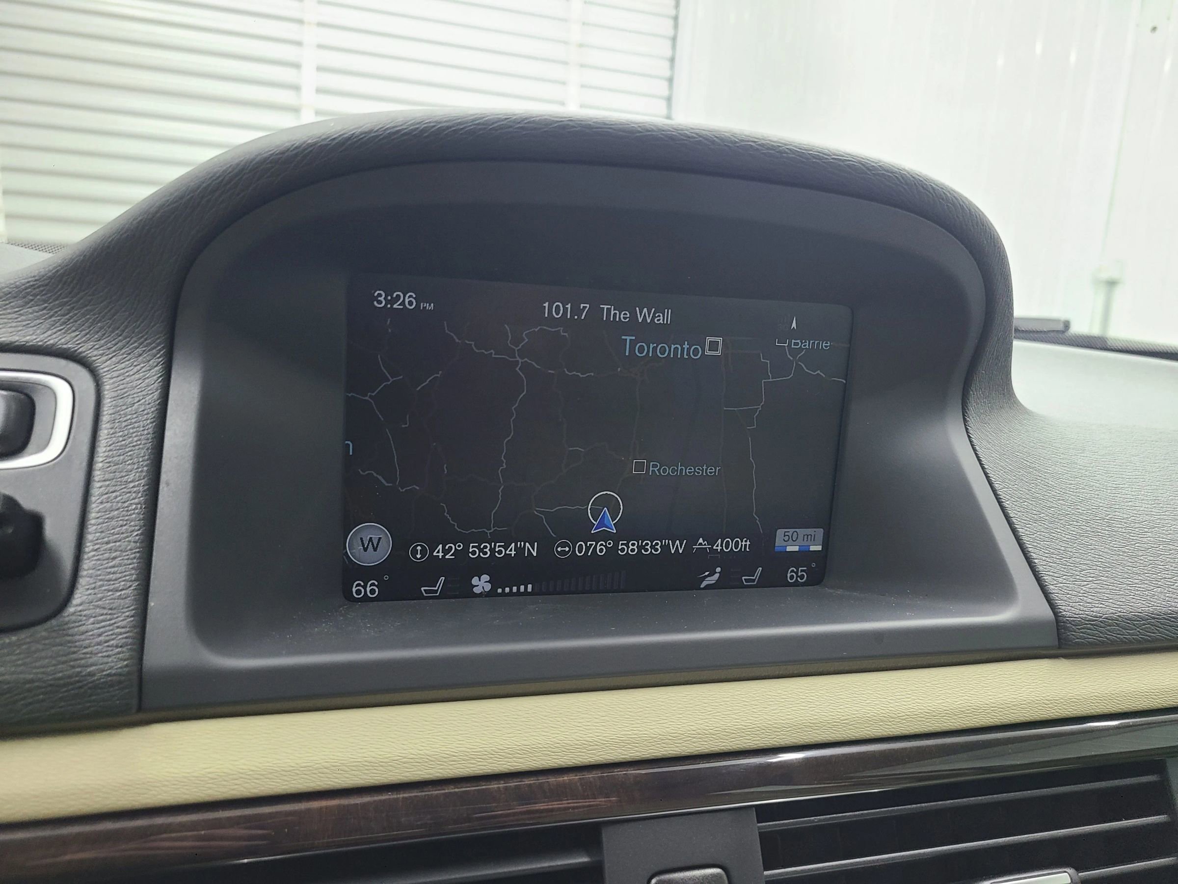 Used 2016 Volvo S80 T5 image 31