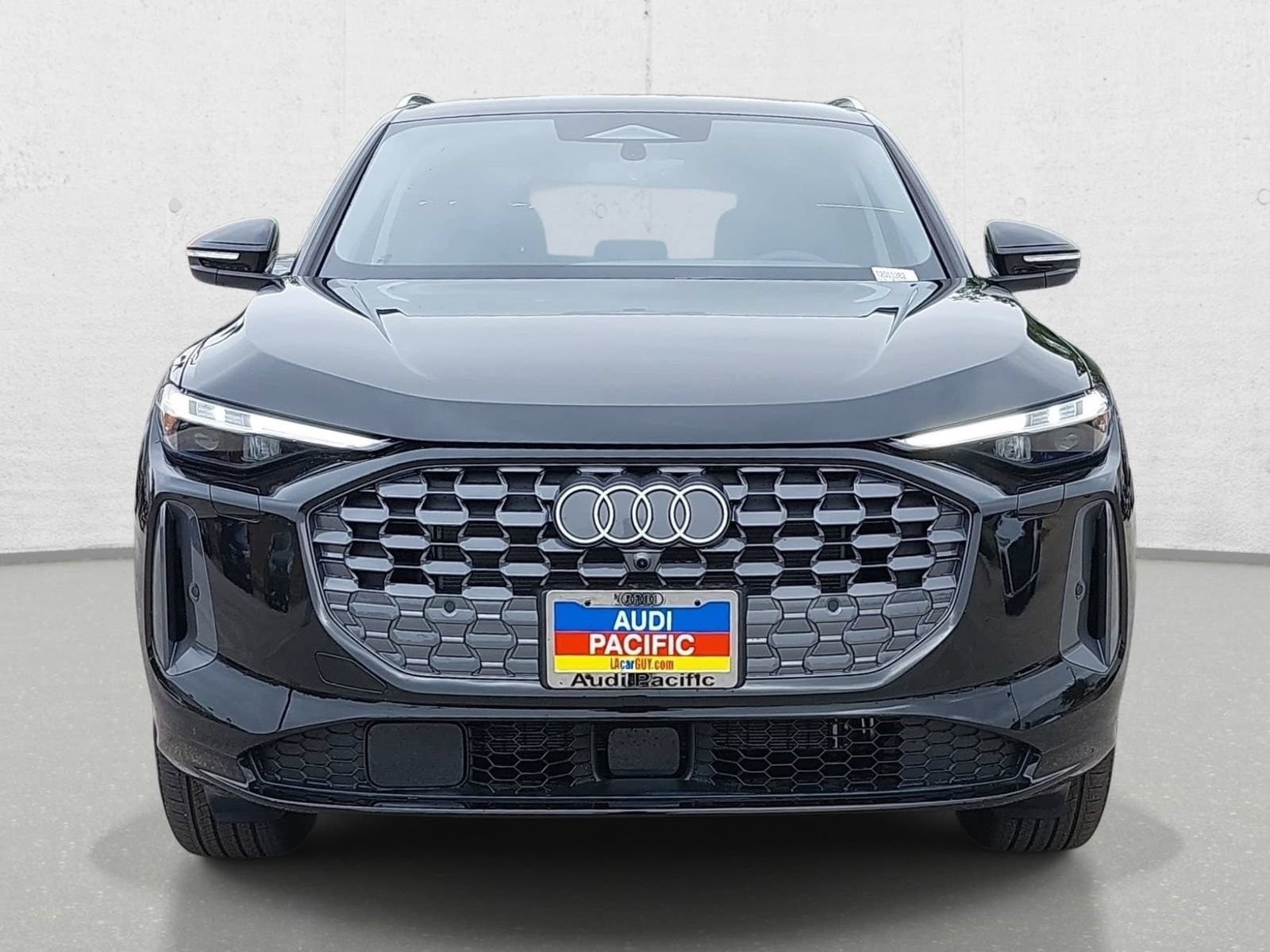 New 2026 Audi Q5 Premium Plus AWD/4WD image 2