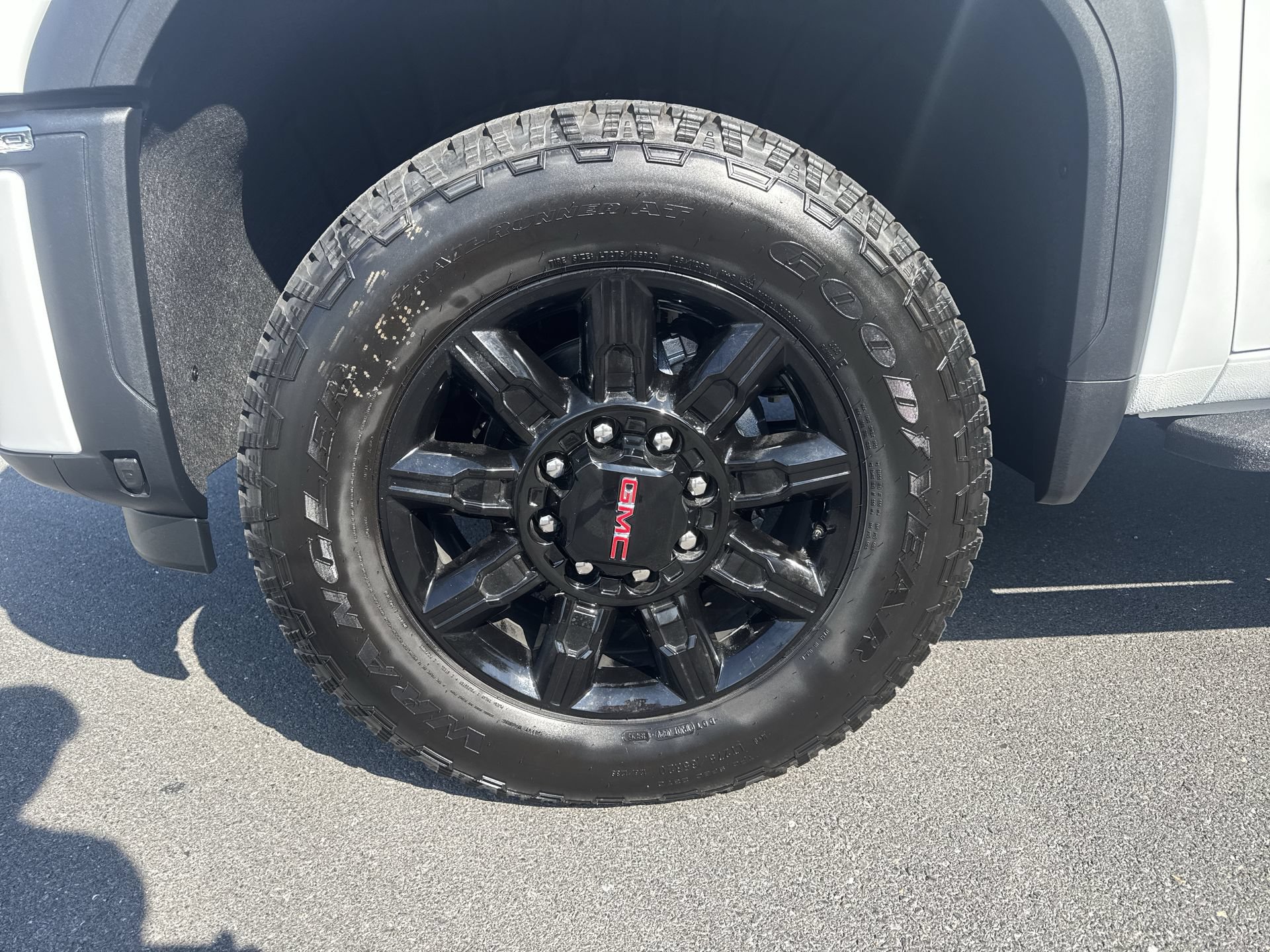 New 2026 GMC Sierra 3500 AT4 w/ AT4 Premium Plus Package AWD/4WD image 19
