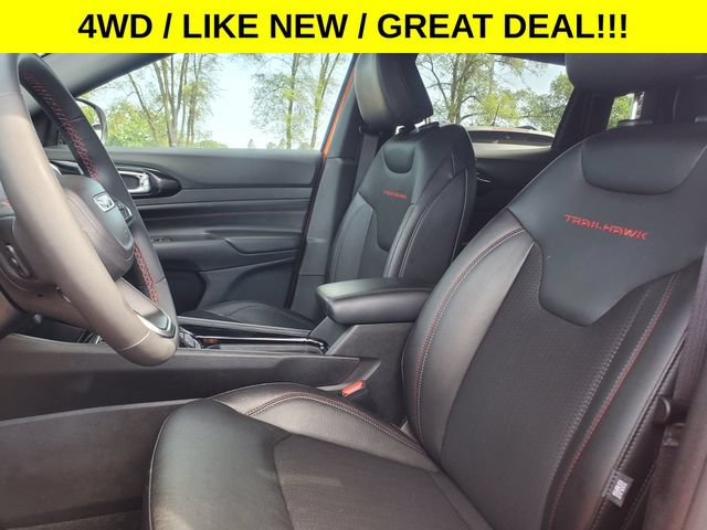 Used 2026 Jeep Compass Trailhawk AWD/4WD image 10