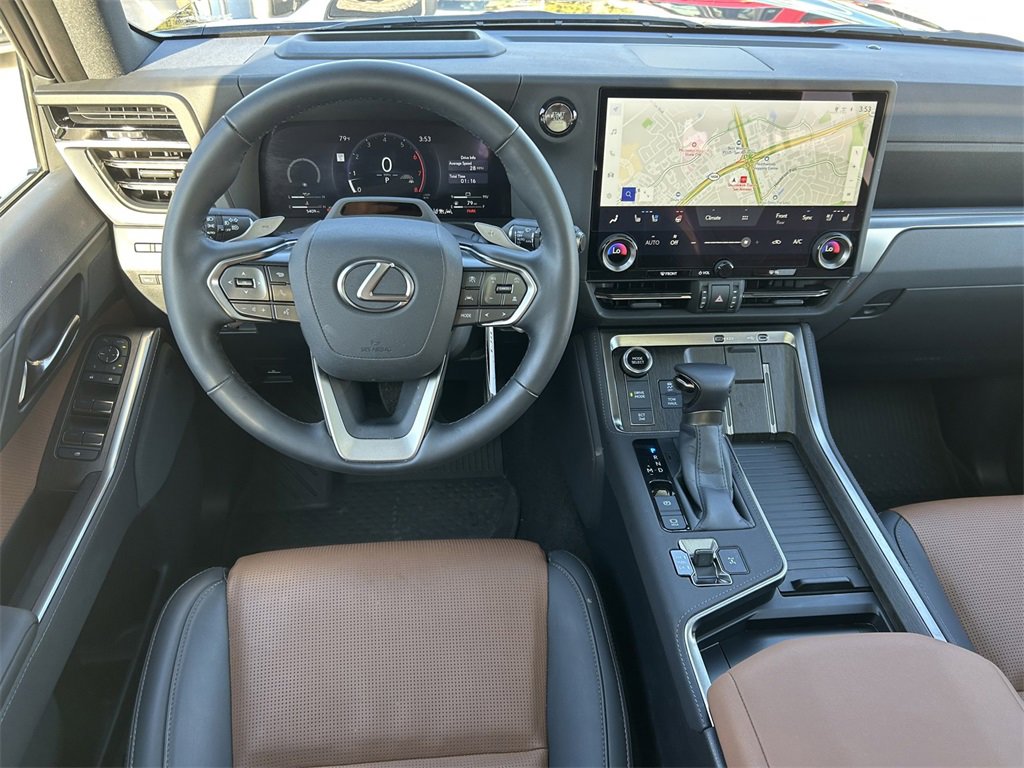 Used 2025 Lexus GX 550 image 21