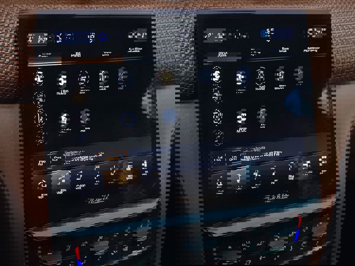 Used 2022 Maserati Quattroporte Modena image 33