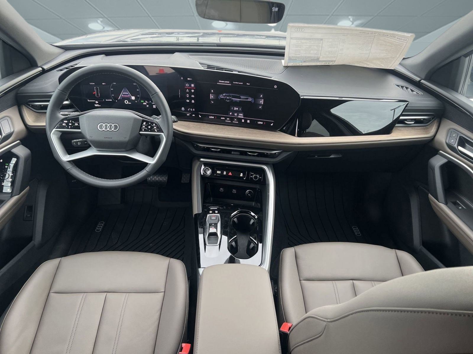 New 2025 Audi Q5 Premium image 16