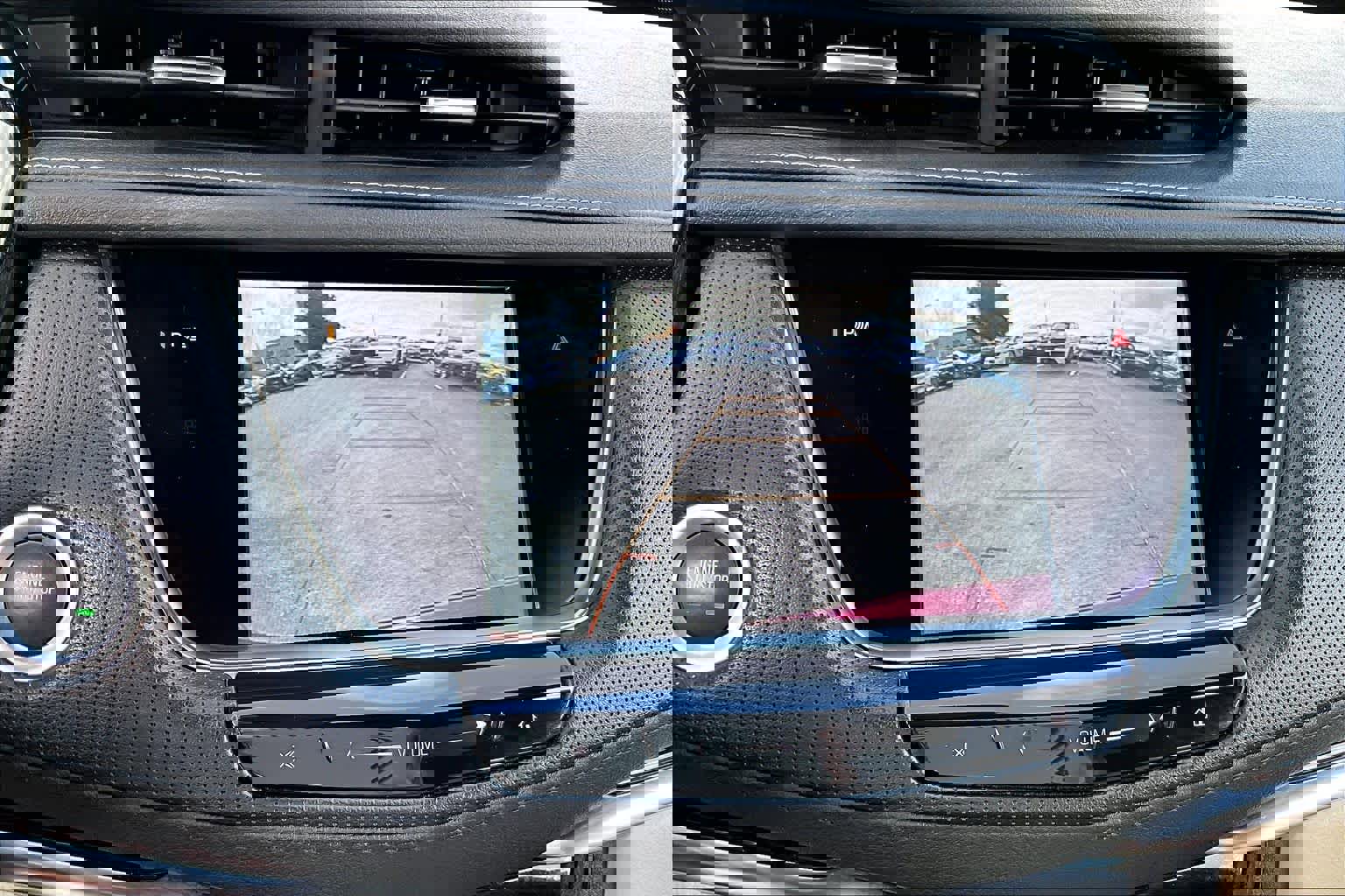 Used 2019 Cadillac XT5 Luxury image 24