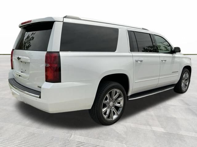 Used 2017 Chevrolet Suburban Premier AWD/4WD image 5