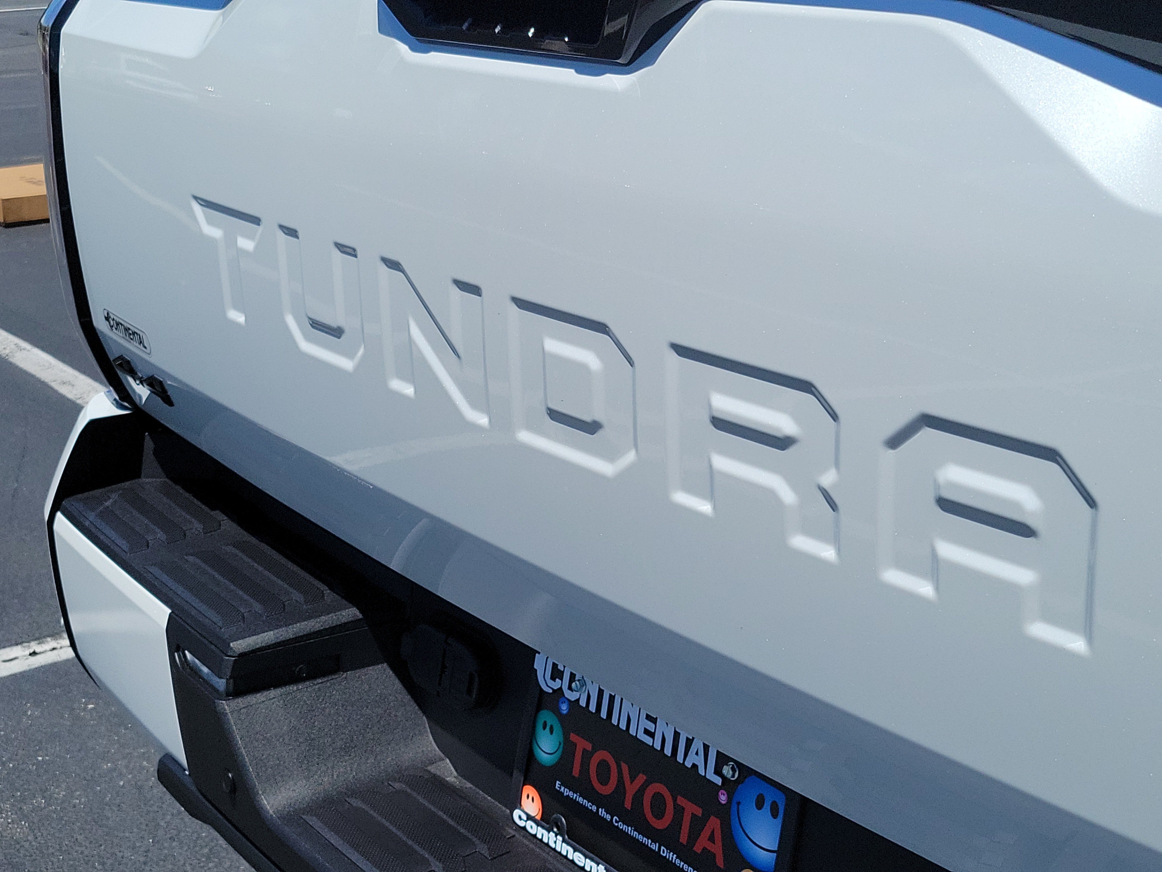 New 2026 Toyota Tundra Platinum AWD/4WD image 9