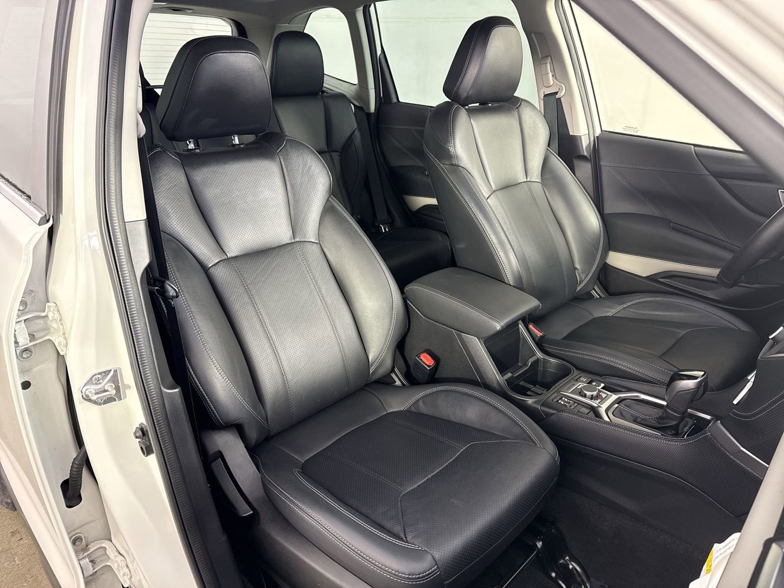 Used 2023 Subaru Forester Limited AWD/4WD image 26