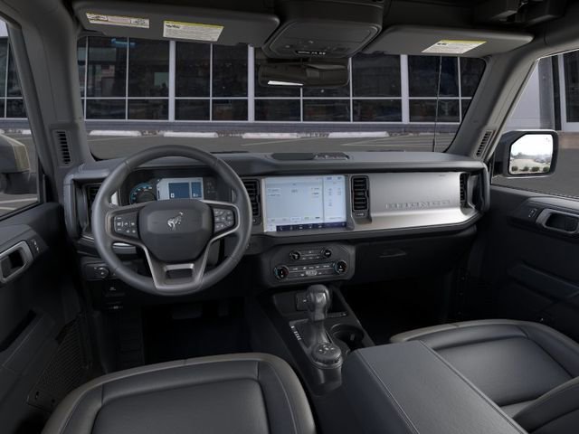 New 2025 Ford Bronco Outer Banks AWD/4WD image 9