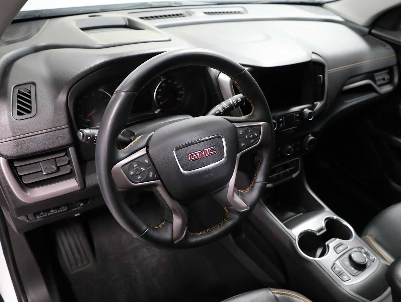 Used 2023 GMC Terrain AT4 w/ Tech Package AWD/4WD image 4