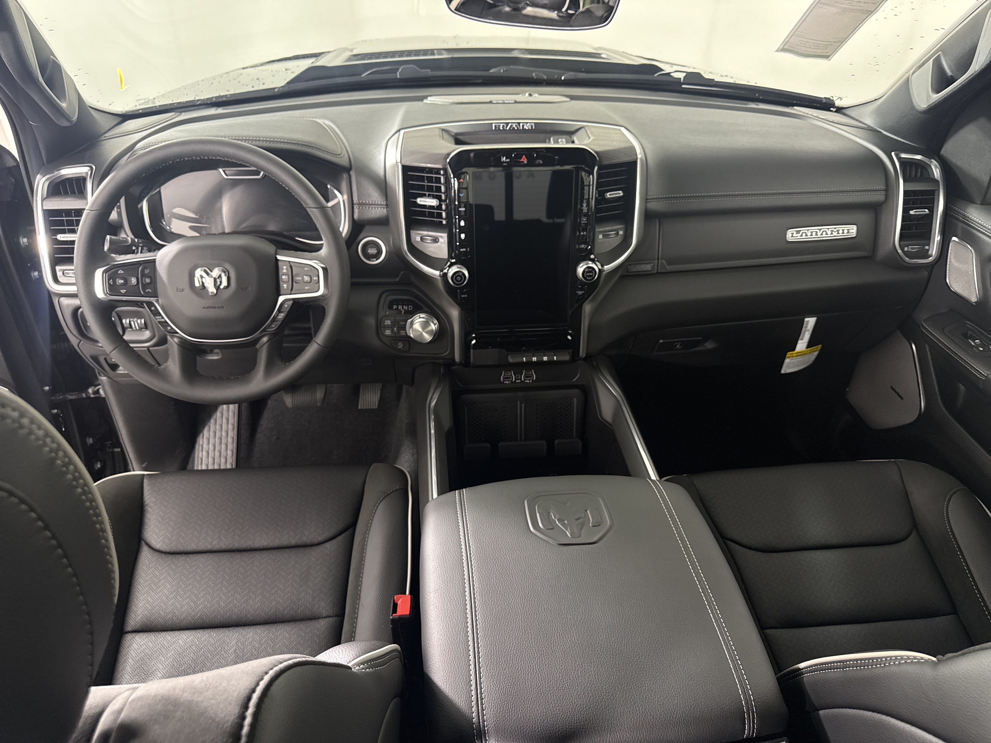 New 2027 RAM 1500 Laramie w/ Night Edition AWD/4WD image 15
