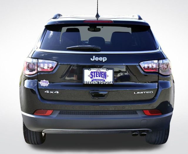 Used 2022 Jeep Compass Limited image 8