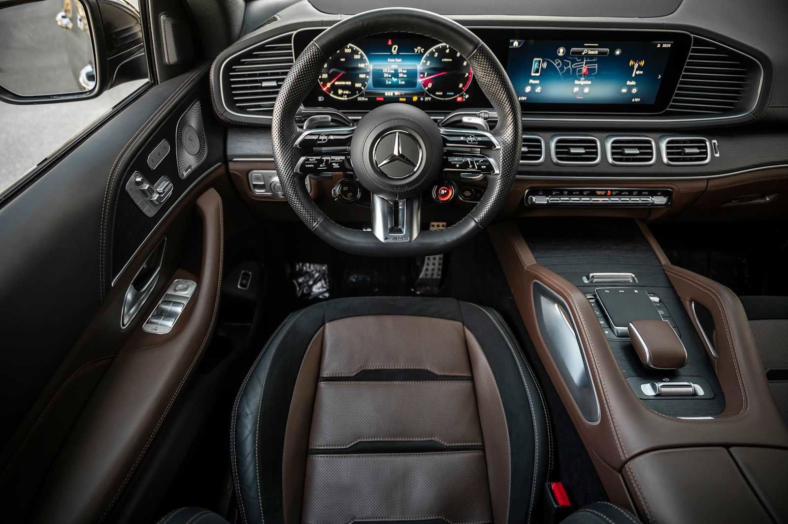 Used 2024 Mercedes-Benz GLE 53 AMG 4MATIC Coupe image 39