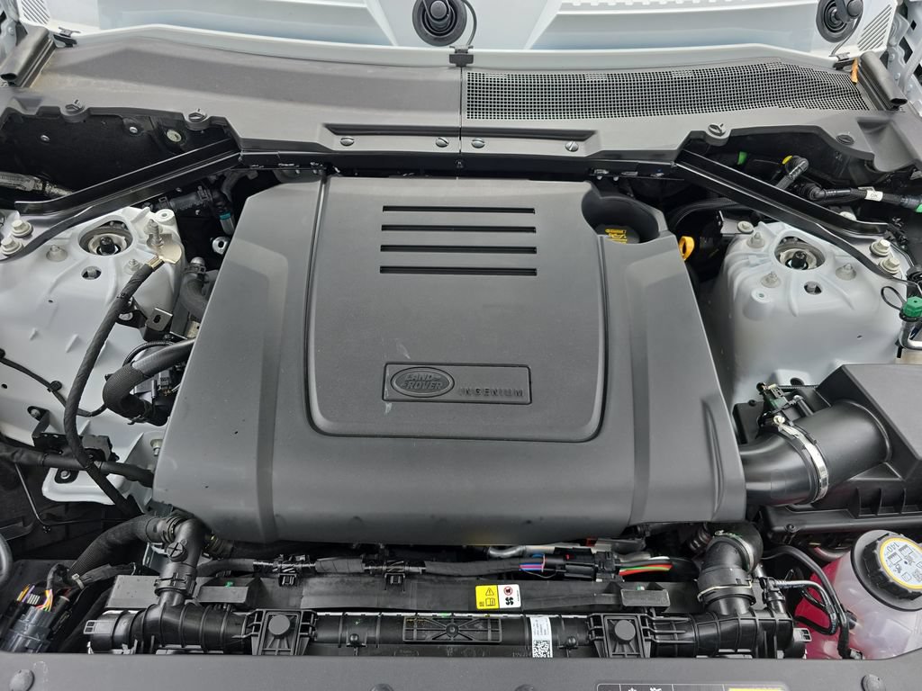 New 2026 Land Rover Defender 110 S AWD/4WD image 31