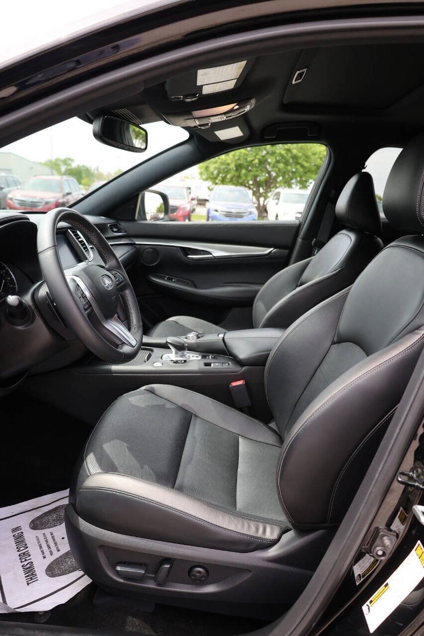Used 2023 INFINITI QX55 Luxe w/ Cargo Package AWD/4WD image 13