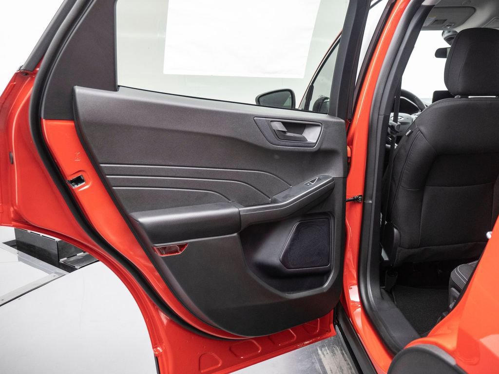 Certified 2024 Ford Escape Active image 18