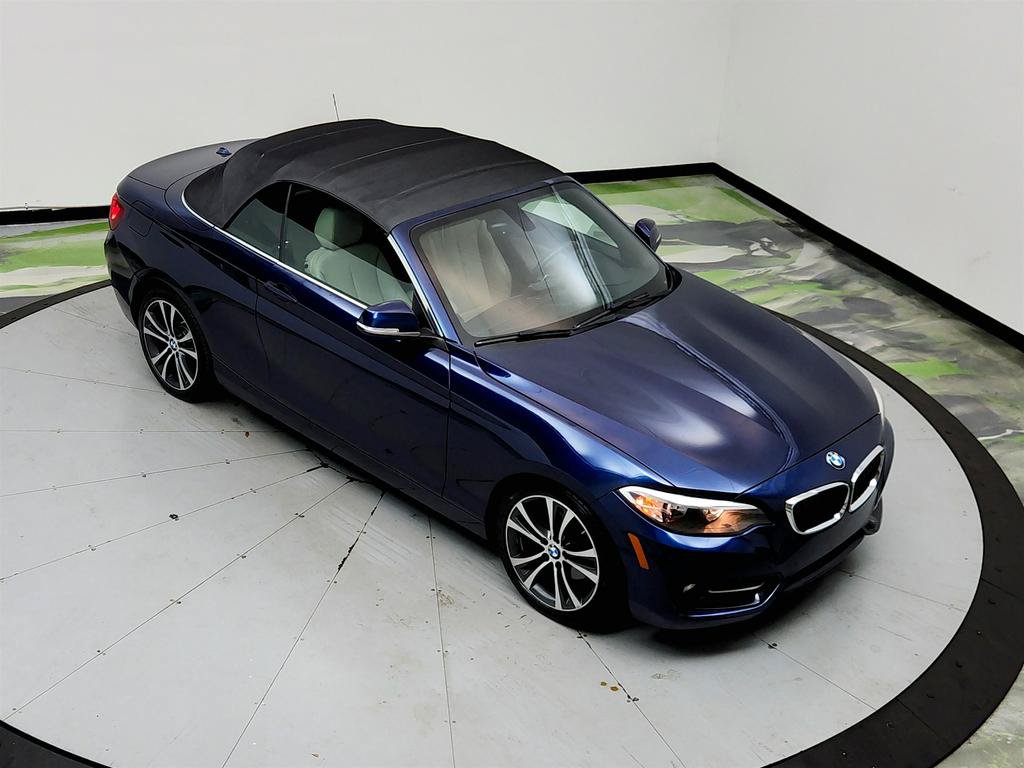 Used 2017 BMW 230i Convertible RWD image 29