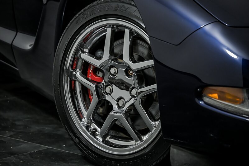 Used 2001 Chevrolet Corvette Z06 w/ Memory Pkg RWD image 3