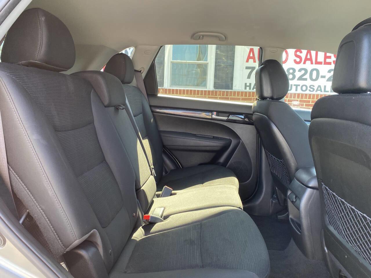 Used 2015 Kia Sorento LX image 22