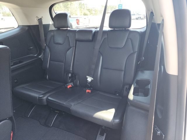 Used 2020 Kia Telluride LX FWD image 16