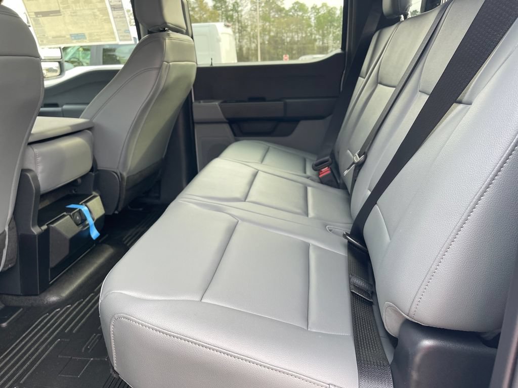 New 2026 Ford F450 XL w/ XL Chrome Package RWD image 9