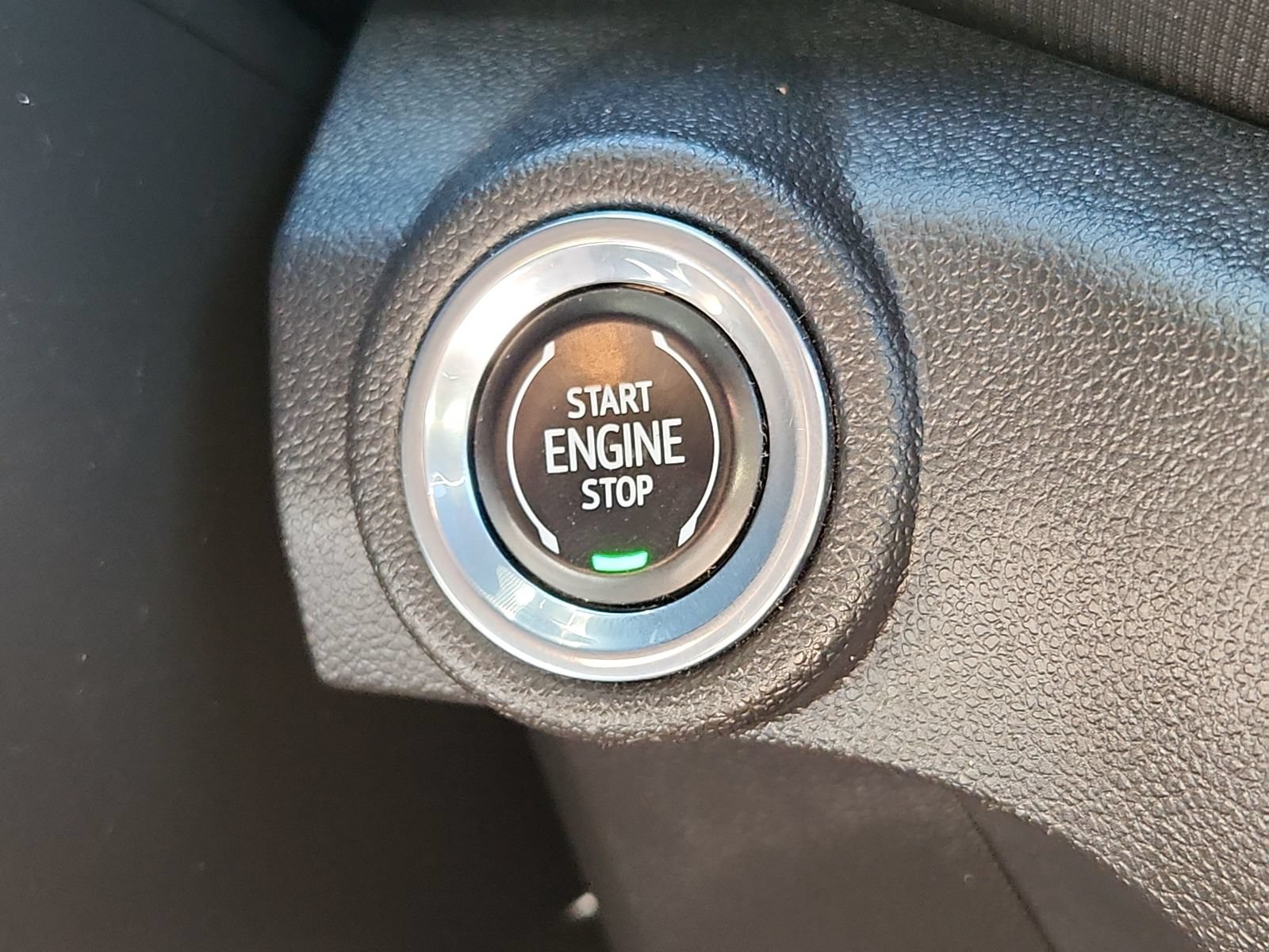 Used 2023 Chevrolet TrailBlazer RS FWD image 18