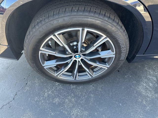 Used 2023 BMW X5 xDrive40i w/ M Sport Package AWD/4WD image 23