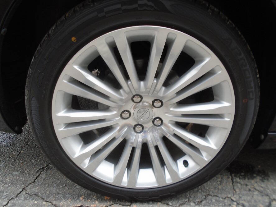 Used 2013 Chrysler 300 C w/ Harman Kardon Audio Group image 33