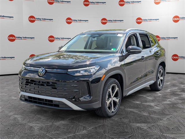 New 2025 Volkswagen Tiguan SE
