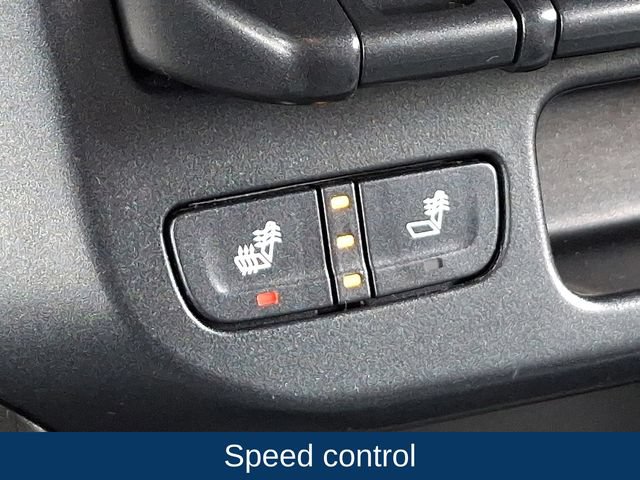 Used 2019 Chevrolet Colorado Z71 AWD/4WD image 17
