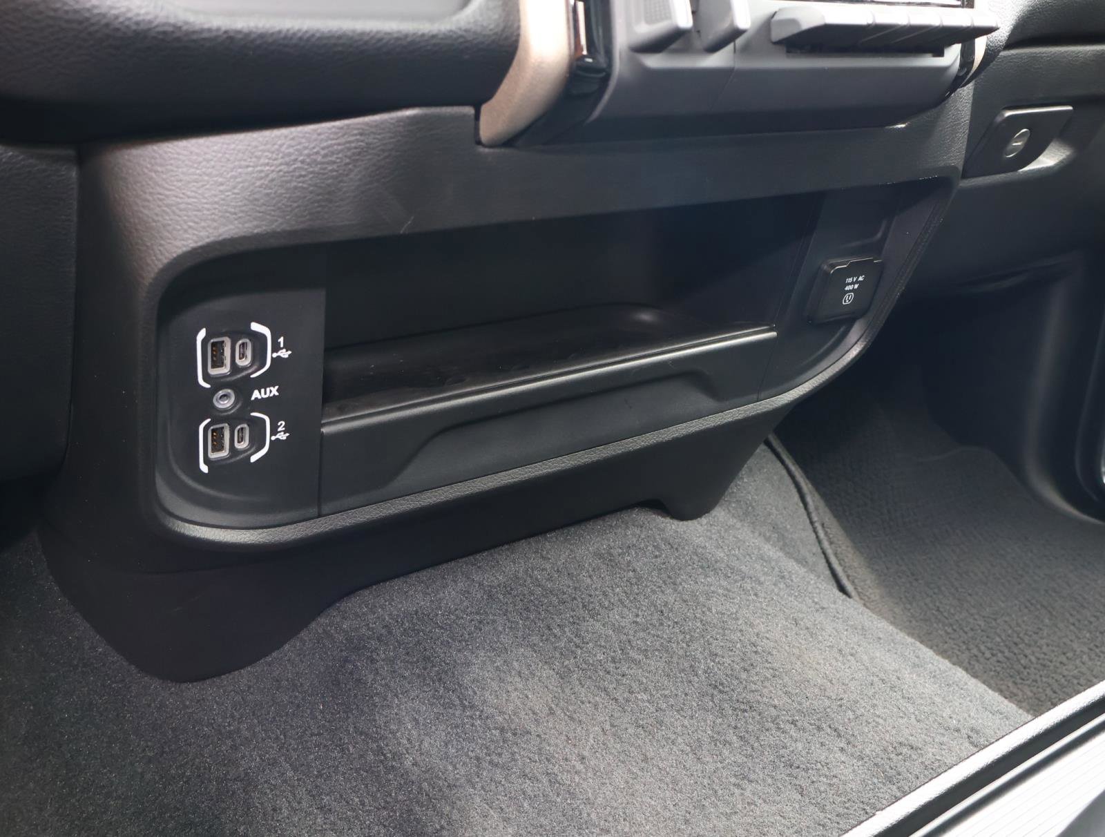 Used 2024 RAM 2500 Laramie image 30