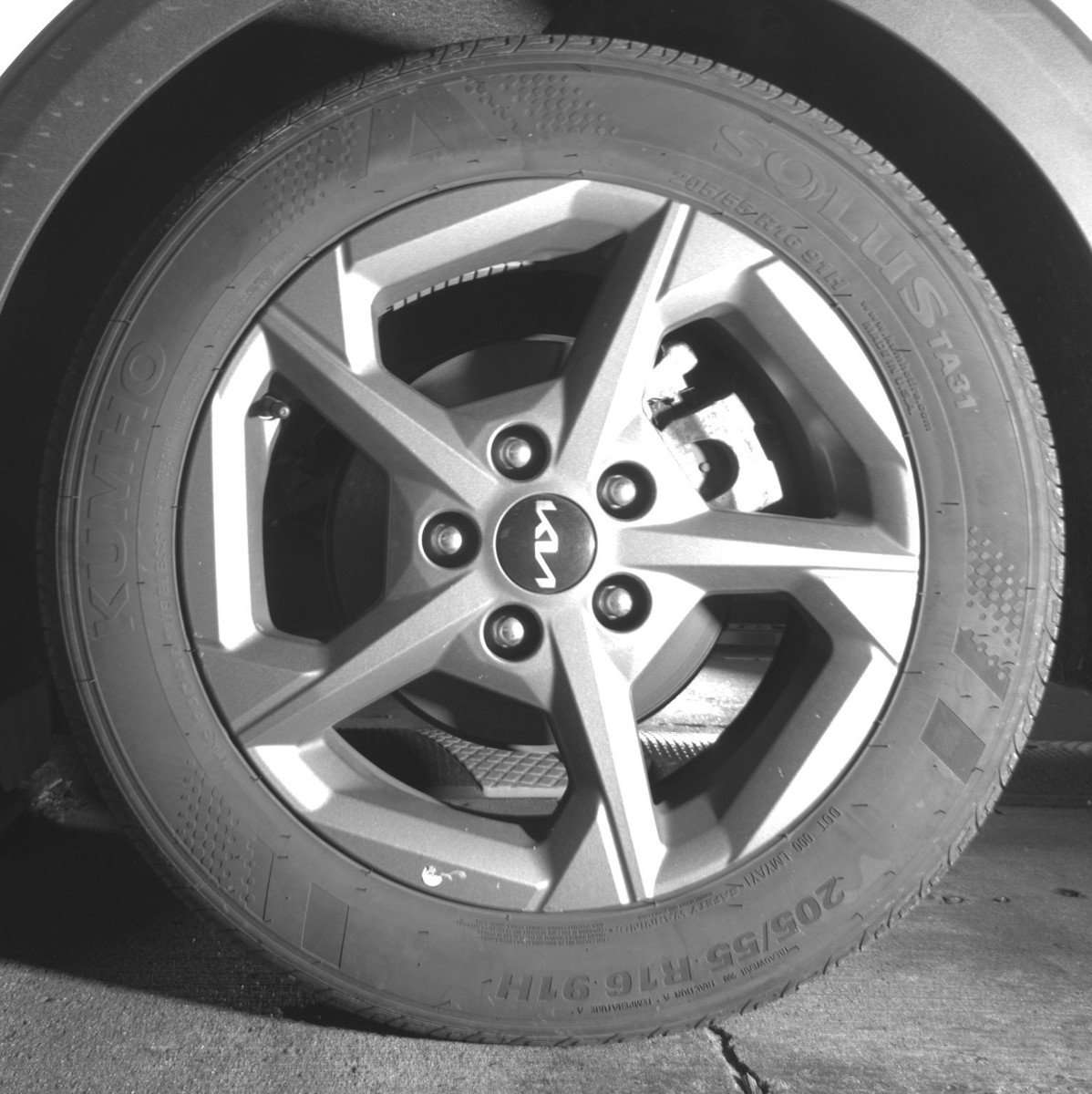 Used 2025 Kia K4 FWD image 14