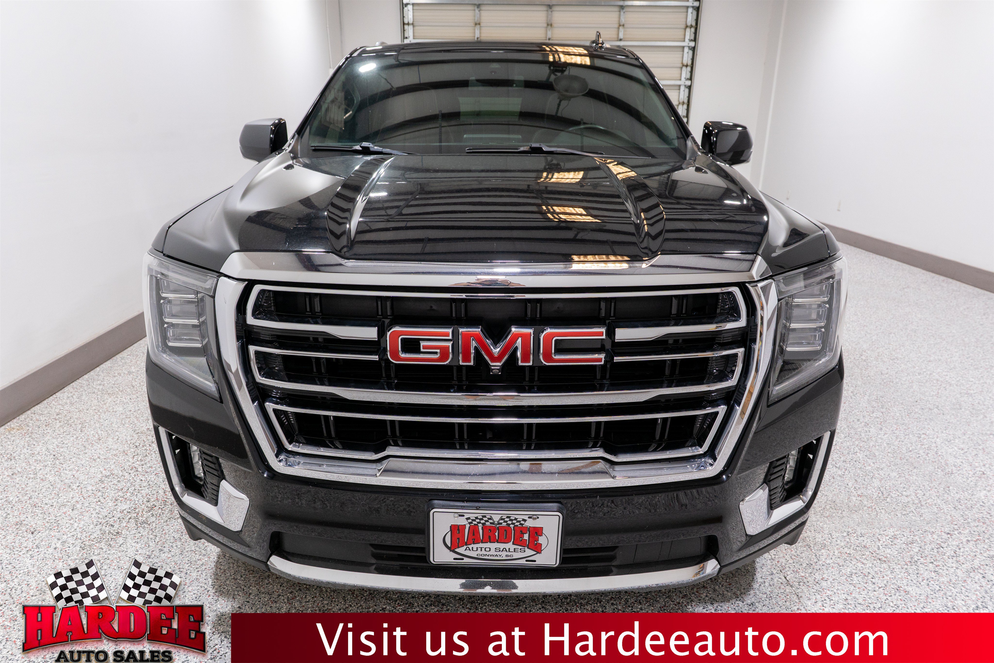 Used 2023 GMC Yukon XL SLT w/ SLT Luxury Package AWD/4WD image 7