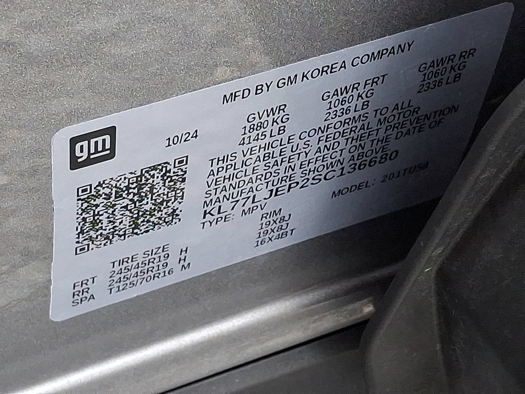 Used 2025 Chevrolet Trax RS w/ Driver Confidence Package FWD image 27