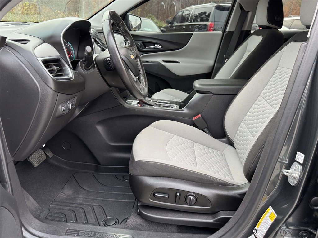 Used 2021 Chevrolet Equinox LT image 21
