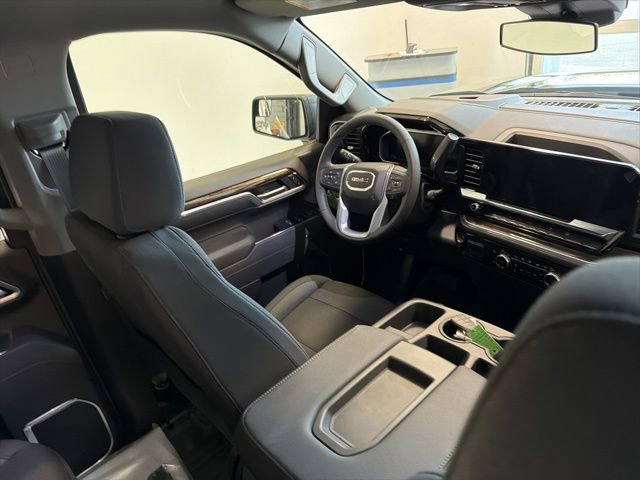 New 2026 GMC Sierra 1500 Elevation image 25